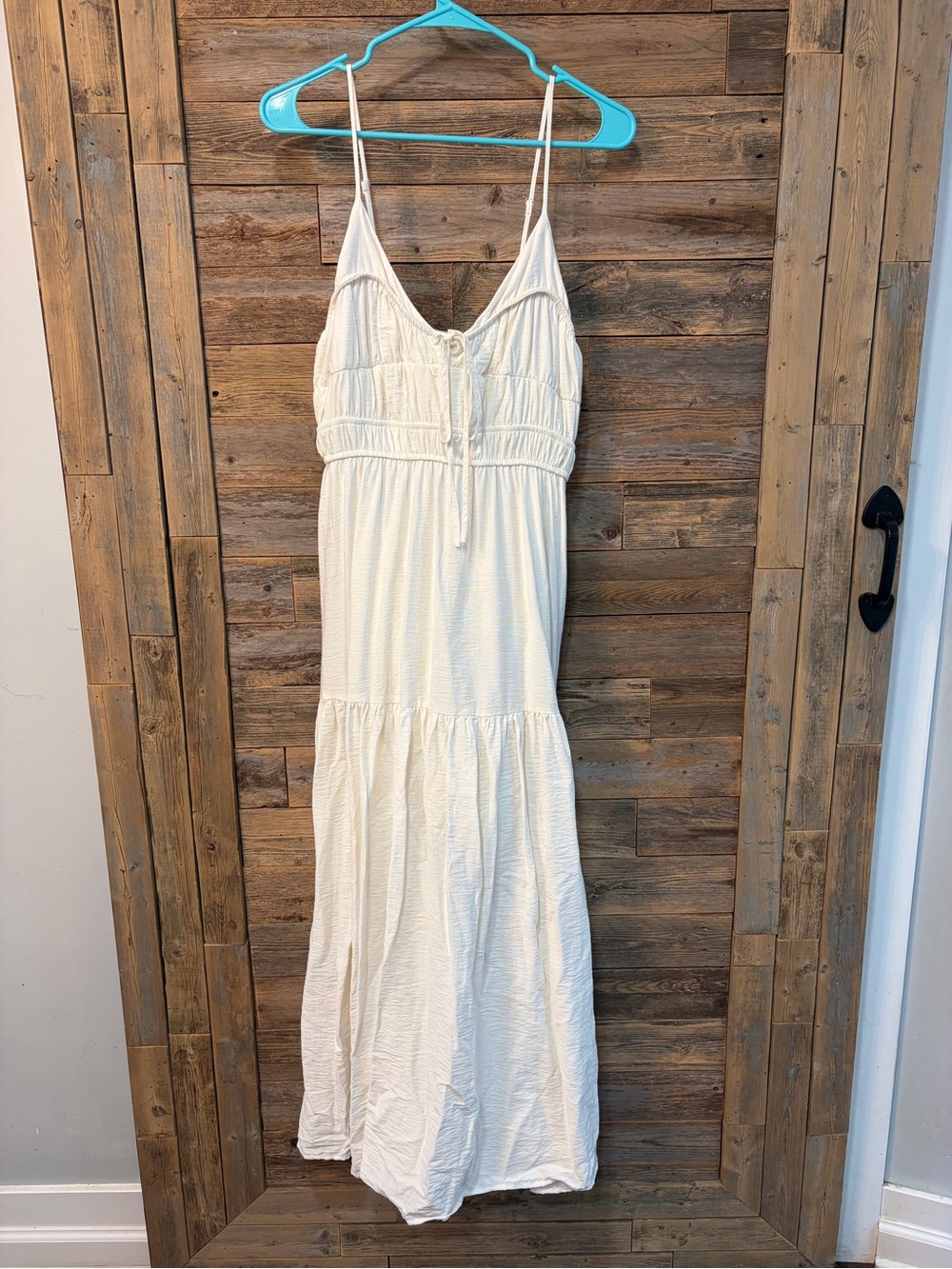 By the River White Spaghetti Strap Maxi Dress* - size L